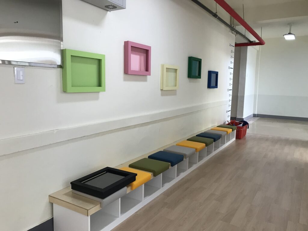 에이랩건축사사무소_서울장충초등학교 벽